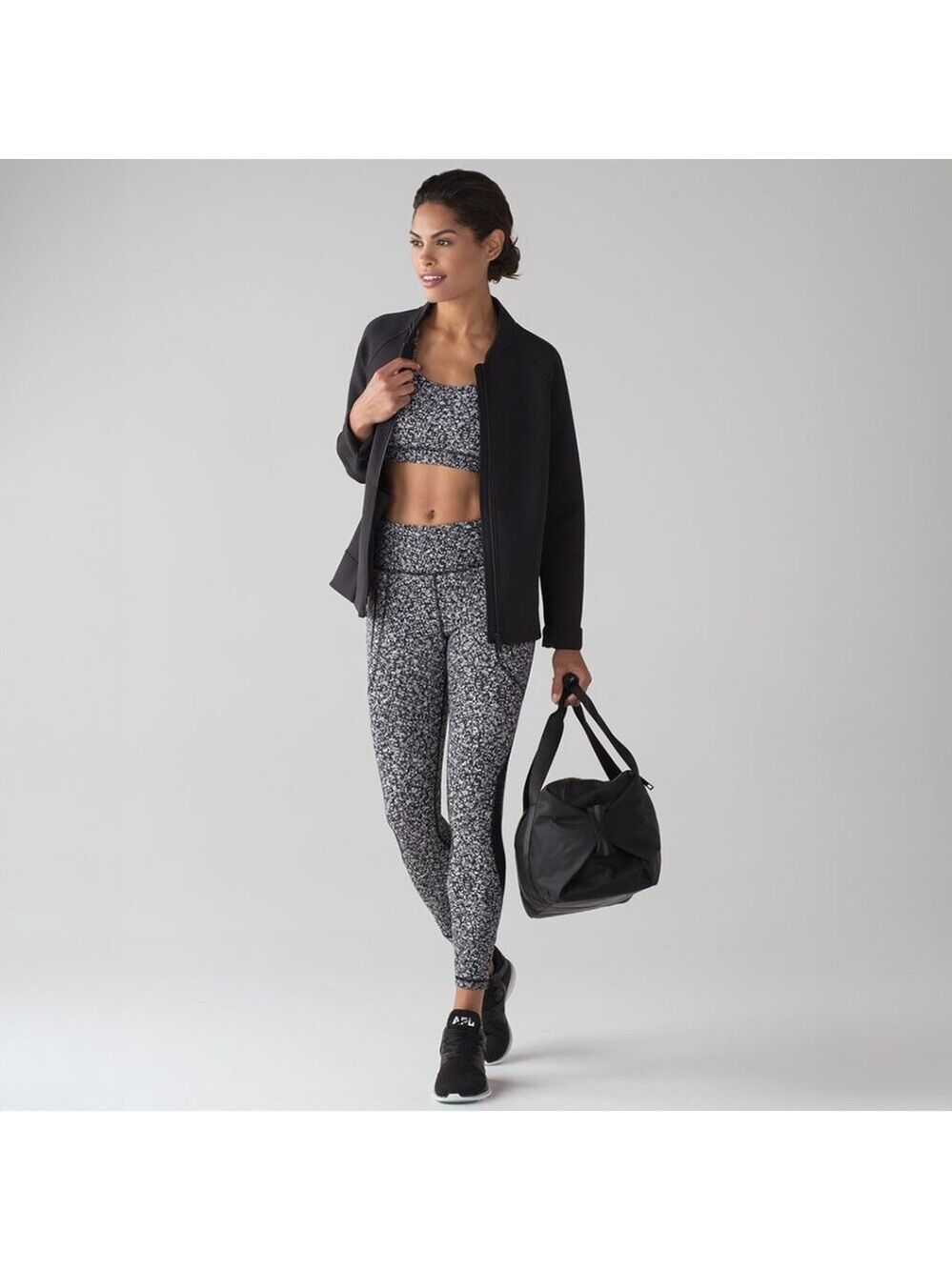 Lululemon Invigorate 7/8 Tight